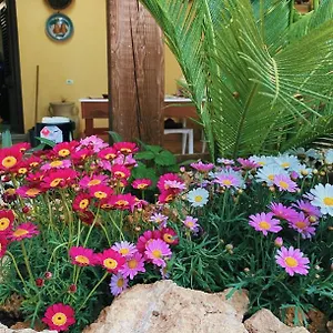 https://la-casa-di-anna-marsala.sicilyhotelsitaly.net