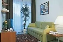 https://eur-suite.it-romehotels.com